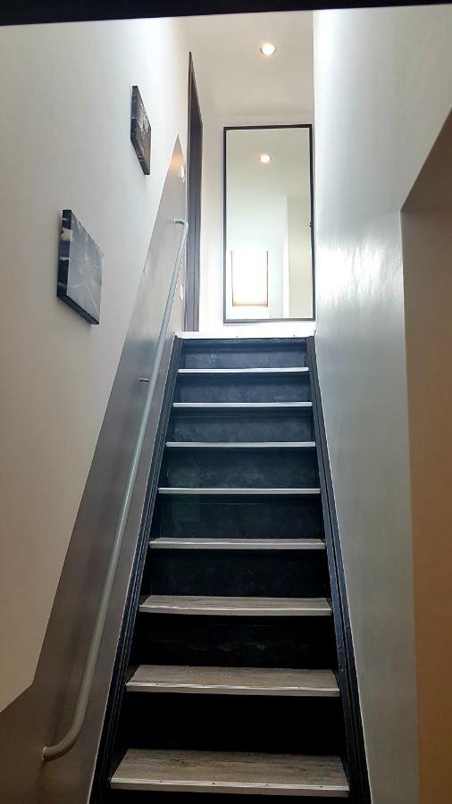 קלן Zwei Schicke Apartments Mit Parkplatz מראה חיצוני תמונה